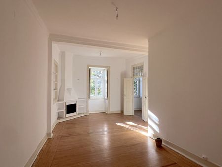 Apartamento T6+1 em Lisboa - Photo 2