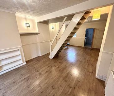 Coronation Road, Ipswich, IP4 - Photo 2