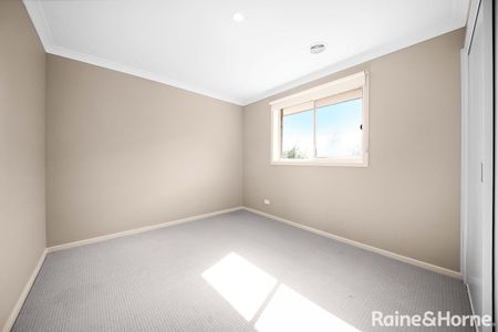 9 Grain Road, Wyndham Vale, VIC 3024 - Photo 2