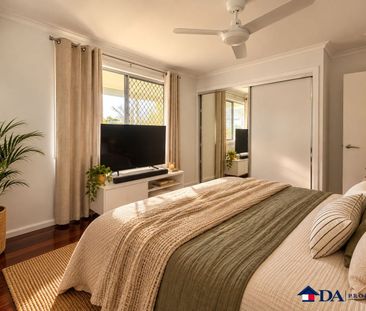 Renovated Family Living with a Separate Downstairs Apartment - Photo 5