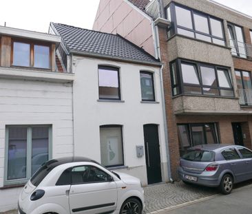 Volledig gerenoveerde en instapklare woning - Foto 4