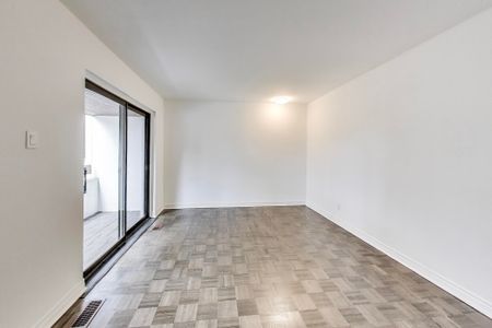 For Lease - 396 Woodsworth Road Unit# 53, Toronto, Ontario - Photo 5