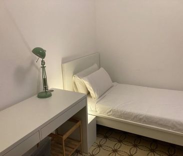 Carrer de Mallorca, Barcelona, Catalonia 08037 - Photo 5