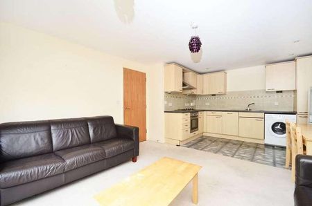 St Georges Way, Peckham Rye, SE15 - Photo 3