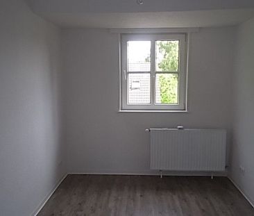 Für Sie renoviert: DG-Wohnung 39,50m² für max. 1 Person kurzfristig... - Photo 6