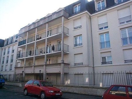 Location Appartement 2 pièces 43m² ORLEANS 45000 - Photo 5