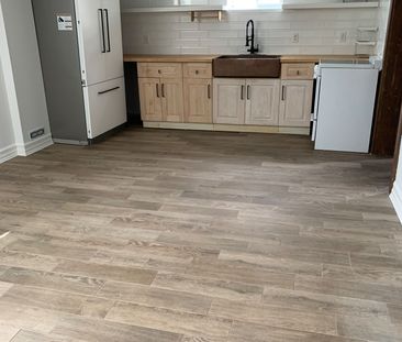 For Lease - 391 Alper Street, Richmond Hill, Ontario - Photo 6