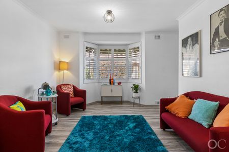 Open the Door to Easy Living in a Light-Filled Morphettville Retreat - Photo 3