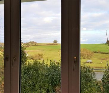 Großzöbern: 3 R Wohnung EG, sonnig und ruhig, mit Gartenbenutzung - Photo 1