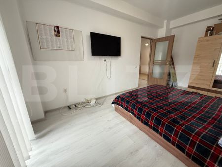 Apartament 2 camere, parcare, zona Terra - Photo 3
