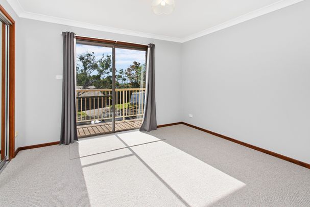 Serene Family Home in Kiama Downs - Photo 1