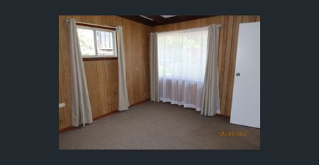 SPACIOUS HOME, WALK TO SCARBOROUGH BEACHES & CAFES - Photo 5