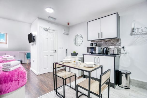 Pershore Road Stirchley - Photo 1