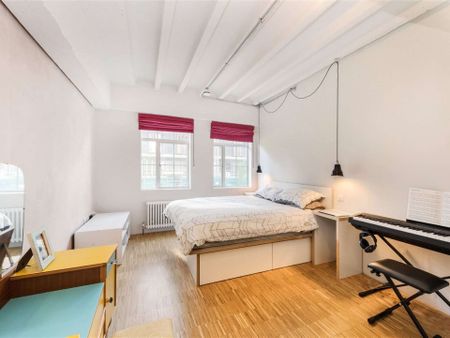 A fantastic one bedroom apartment in the popular Old Paint Factory. - Photo 2