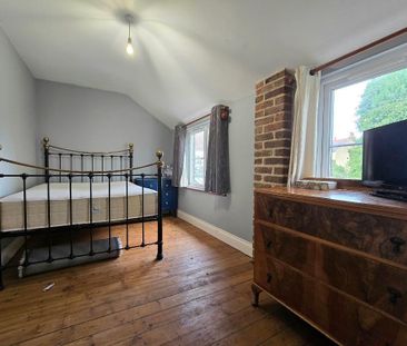 2 bedroom flat to rent - Photo 6