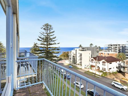 Unit 7/53 Corrimal Street, WOLLONGONG - Photo 3