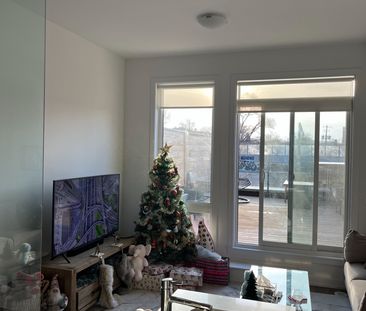 For Lease - 48 Perth Avenue, Toronto, Ontario - Photo 5