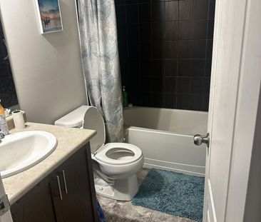 For Lease - 73 Summer Lane Unit# Upper Room1, Selwyn, Ontario - Photo 4