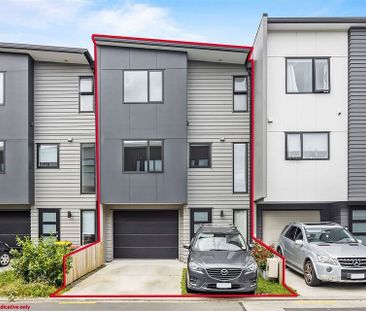 Near-New Home in Prime Albany location - Photo 3