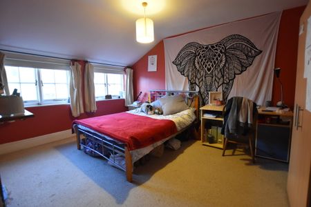 1 Bedroom Mid Terraced House - Photo 5