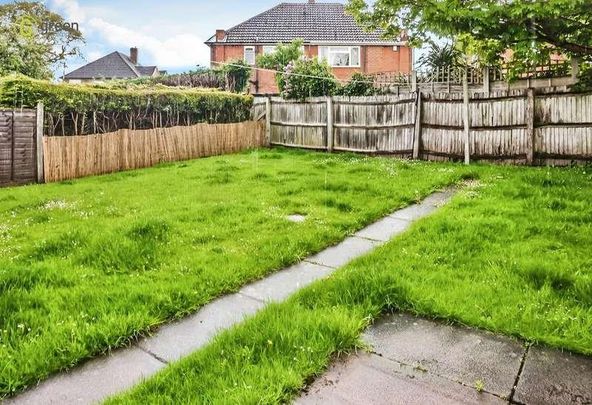 Trenchard Close, Sutton Coldfield, West Midlands, B75 - Photo 1