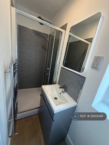 2 bedroom maisonette to rent - Photo 5