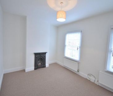 2 Bedroom Terraced To Let - Photo 3