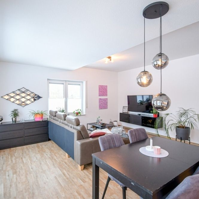 6679 -Attraktive 3-Zimmer-Wohnung mit Balkon und Aufzug im Stadtnorden! - Foto 1