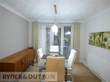 4 bedroom detached house to rent - Photo 4