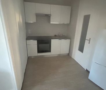 Location Appartement 3 pièces 60 m2 à Tournon-sur-Rhône - Photo 3