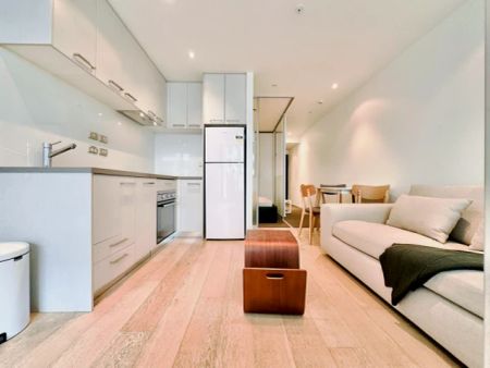 551 Swanston Street, Melbourne - Photo 3