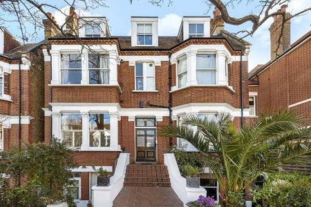 Kings Road, Richmond, TW10 - Photo 4