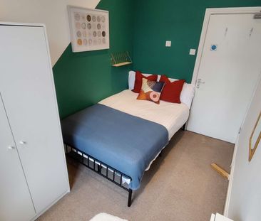 Hotspur Street Room 3 - Photo 2