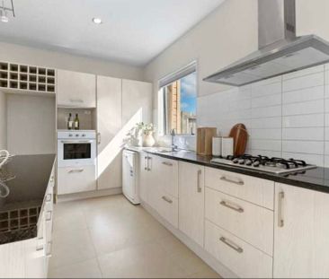 Stunning 4BR Schnapper Rock Haven - Photo 1