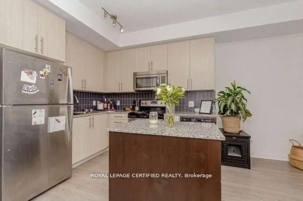 85 Duke Street W #401 - Photo 1