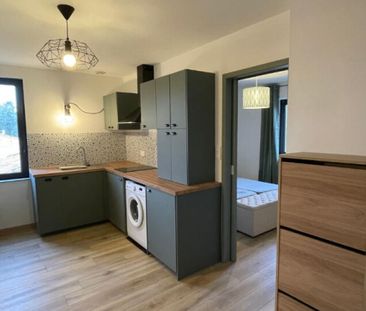 A louer très bel appartement meublé, à 2 pas du centre ville - Photo 6