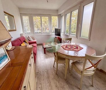 Appartement F2 en centre-ville avec ascenseur et parking collectif - Photo 3