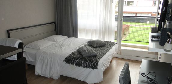 LILLE ST MAUR - APPARTEMENT - STUDIO MEUBLE - Photo 2