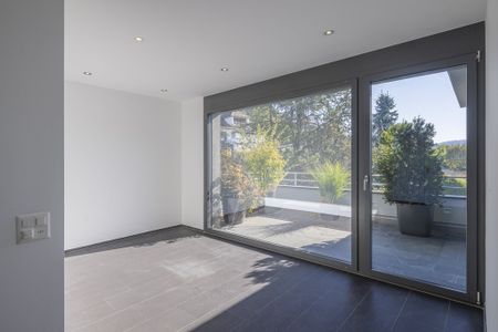 Exklusives Wohnen mit traumhafter Weitsicht - Photo 2