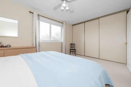 For Lease - 26 Mcdermot Court, Kanata, Ontario - Photo 5