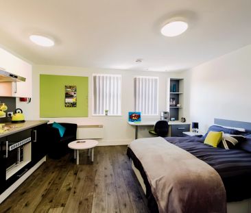 Silver Studio - Photo 2