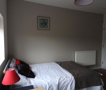 6 bedroom house to rent - Photo 2