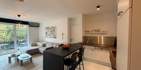 Appartement te huur in Hasselt voor € 870 met 2 slaapkamers - Photo 2