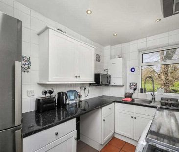 Winston Court, Harrow - Photo 1