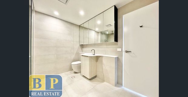 Sky and Tree Trop View with Plenty of sunlight - Photo 1