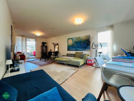Moderne 3-Zimmerwohnung mit Loggia und Garage - Foto 2