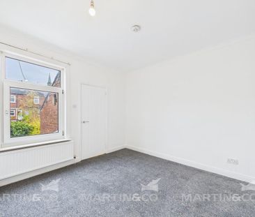 2 bedroom terraced house to rent - Photo 3
