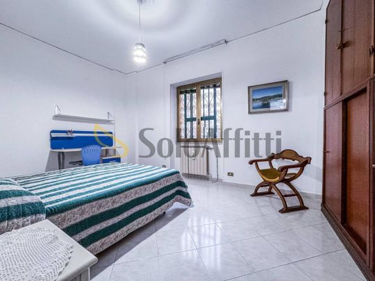 Bilocale via Saverio Altamura, Arenella, Napoli - Photo 1