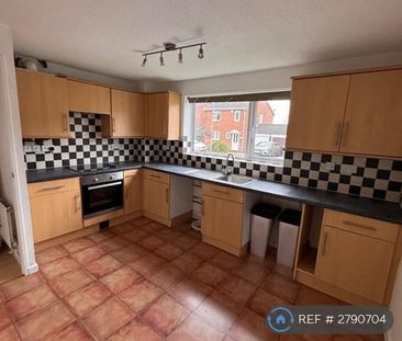 2 bedroom semi-detached house to rent - Photo 6