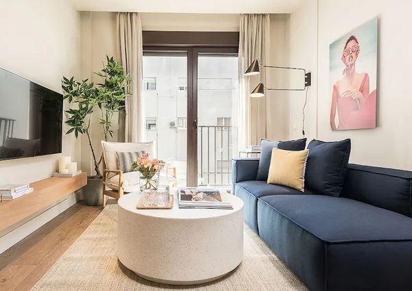 Calle de la Farmacia, Madrid, Community of Madrid 28004